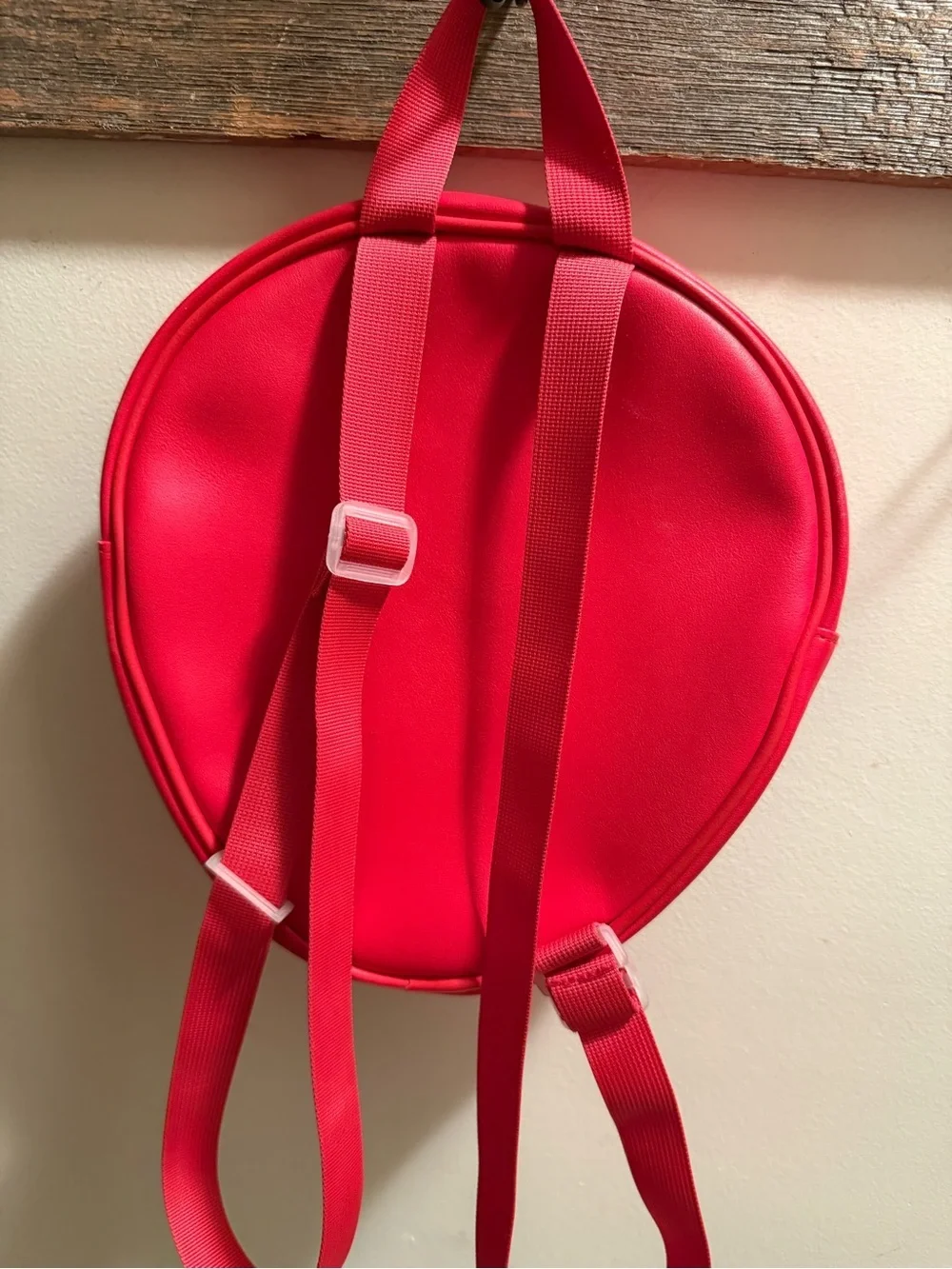 Strawberry 🍓 11” Glitter Bagpack